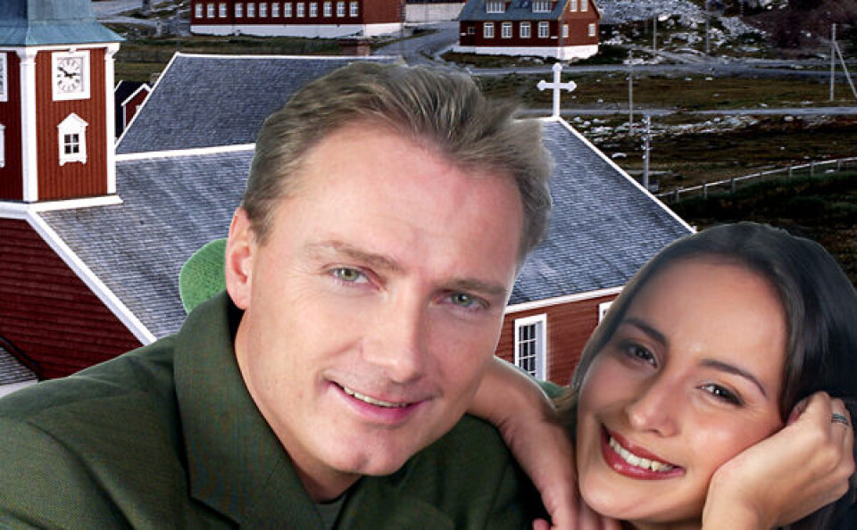 Fire styks billetter foræres væk til tv-udsendelsen, Julehilsen til Grønland. Fotocollage: DR presse
