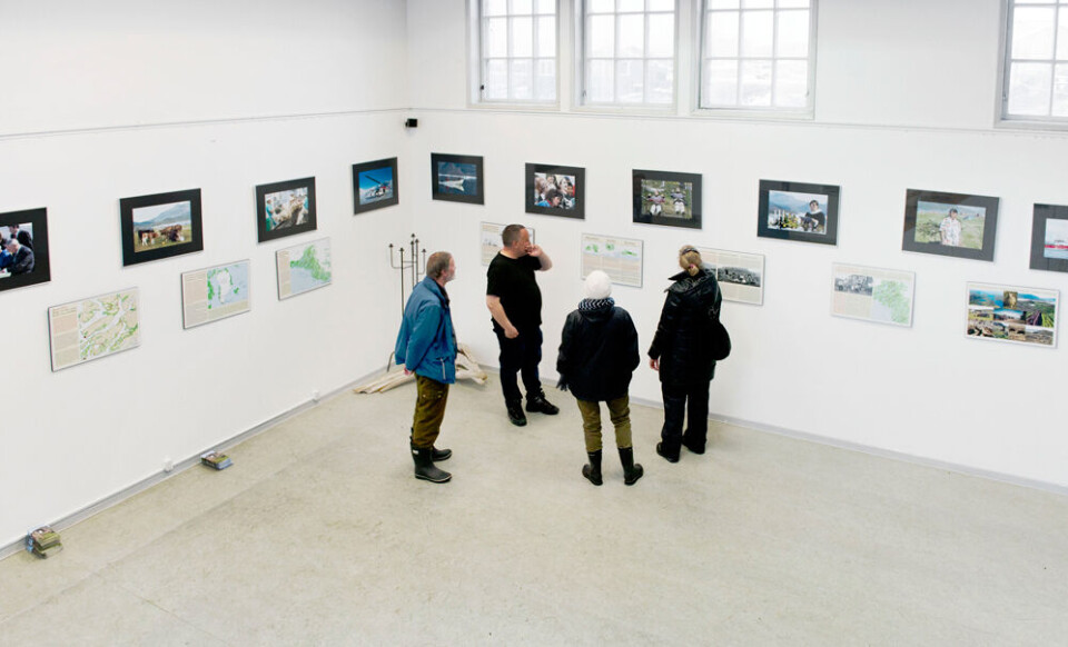 Plancher, malæerier og fotografier udstilles i sommer på Narsaq Museum. Narsaq Museum, sommerudstilling