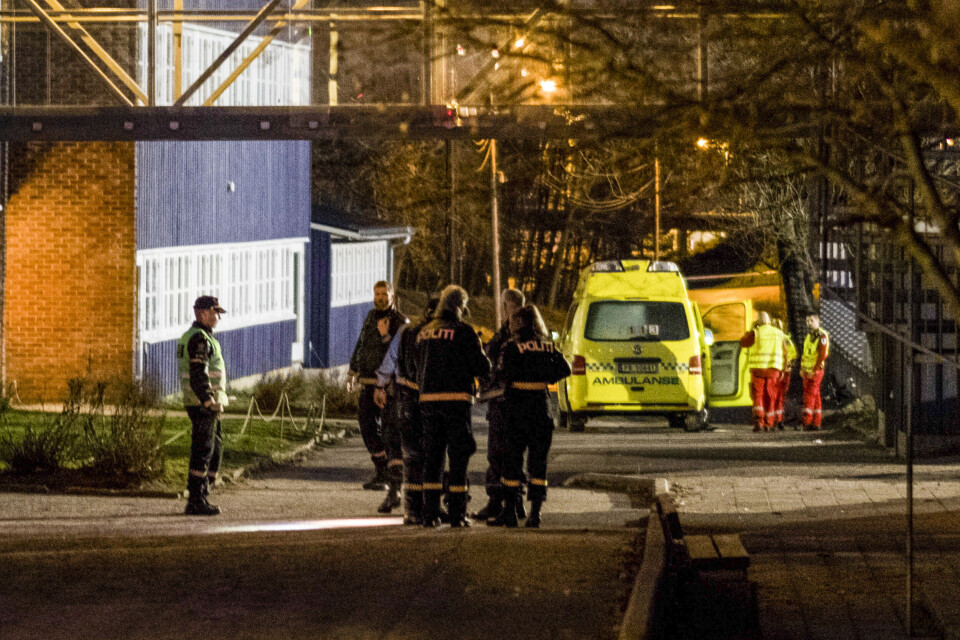 Sisamanngornermi 16-nik ukiulik, atuaqatiminut 14-nik ukiulimmut perorsaasutulli sulisumut 48-nik ukiulimmut, Kristiansandimi toqutsisimasutut ukiuni 11-ni pineqaatissinneqarpoq.