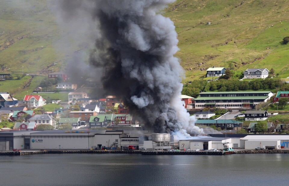 En af Færøernes største arbejdspladser inden for fiskeindustrien, fiskefabrikken Varðin Pelagic, er brændt ned