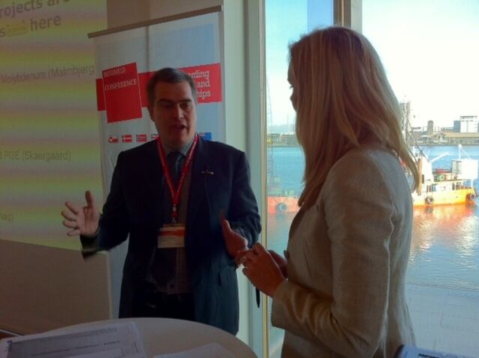 TV-Avisimit Lillian Gjerulf Kretz Arctic Business Network ingerlanneqarnerani oqaluttuuvoq. Aana ineqarnermut, attaveqarnermut angallannermullu naalakkersuisoq Jens B. Frederiksen oqaloqatigigaa. Assi: Hanne Broberg Jens B. Frederiksenip Kalaallit Nunaata siunissaa neriuuteqarfigilluarpaa naak aningaasatigut ilungersunartorsiortoqaraluaq. Assi: Hanne Broberg TV-Avisimit Lillian Gjerulf Kretz Arctic Business Network ingerlanneqarnerani oqaluttuuvoq. Aana ineqarnermut, attaveqarnermut angallannermullu naalakkersuisoq Jens B. Frederiksen oqaloqatigigaa. Assi: Hanne Broberg Jens B. Frederiksenip Kalaallit Nunaata siunissaa neriuuteqarfigilluarpaa naak aningaasatigut ilungersunartorsiortoqaraluaq. Assi: Hanne Broberg TV-Avisimit Lillian Gjerulf Kretz Arctic Business Network ingerlanneqarnerani oqaluttuuvoq. Aana ineqarnermut, attaveqarnermut angallannermullu naalakkersuisoq Jens B. Frederiksen oqaloqatigigaa. Assi: Hanne Broberg Jens B. Frederiksenip Kalaallit Nunaata siunissaa neriuuteqarfigilluarpaa naak aningaasatigut ilungersunartorsiortoqaraluaq. Assi: Hanne Broberg